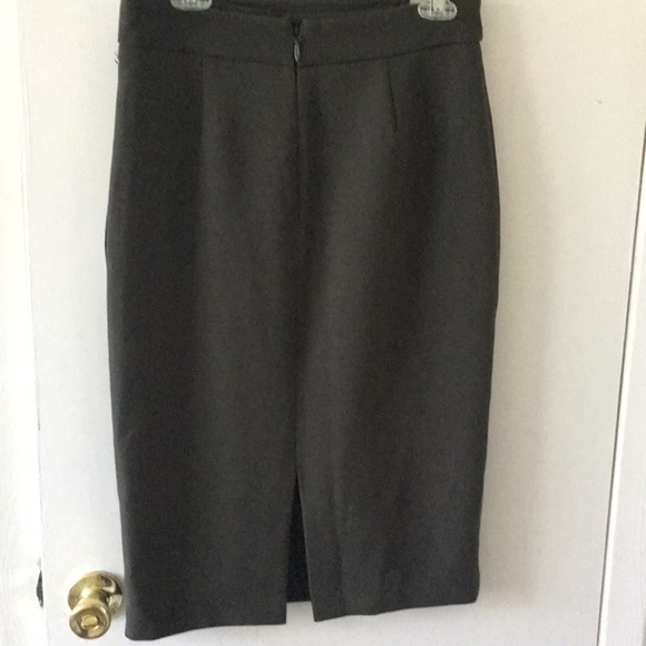 Eva Mendez pencil skirt - Picture 2 of 3